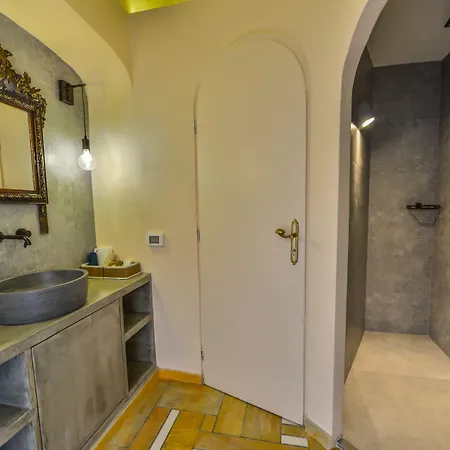 Passion Blue * Oia (Santorini)